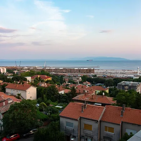 Апартаменты Apartman Lili *